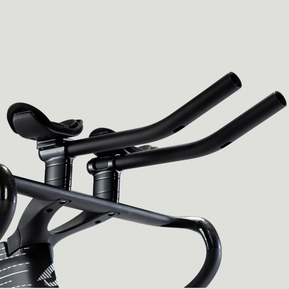 AVENGER R8RS Aero Frameset