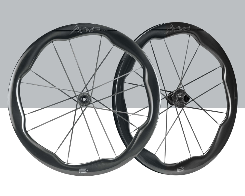 Pertual Acme carbon wheelset with wave rim and integrated carbon spokes